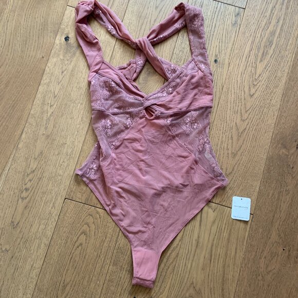 Free People Intimately Sheer Things Lace Trim Mesh Bodysuit Smoke Rose Size XL - Picture 10 of 15